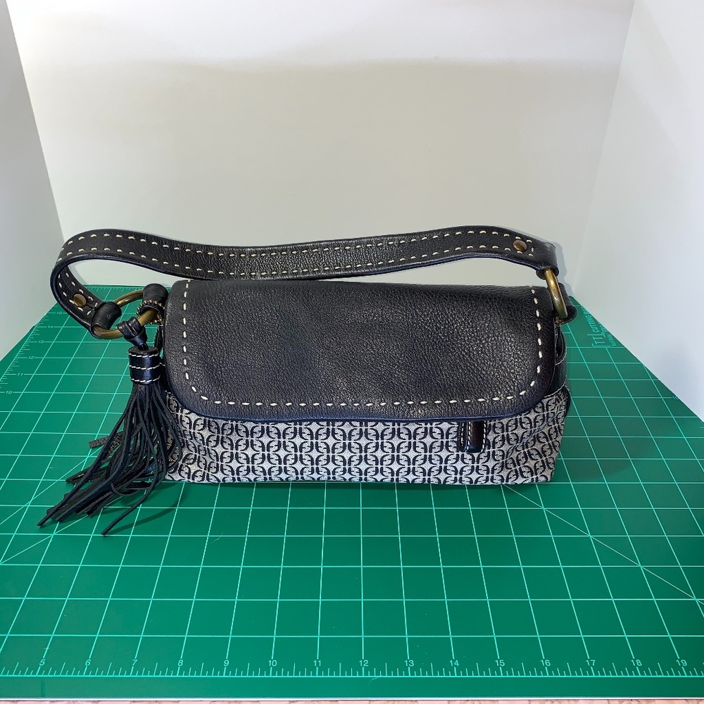 Black Fossil Baguette